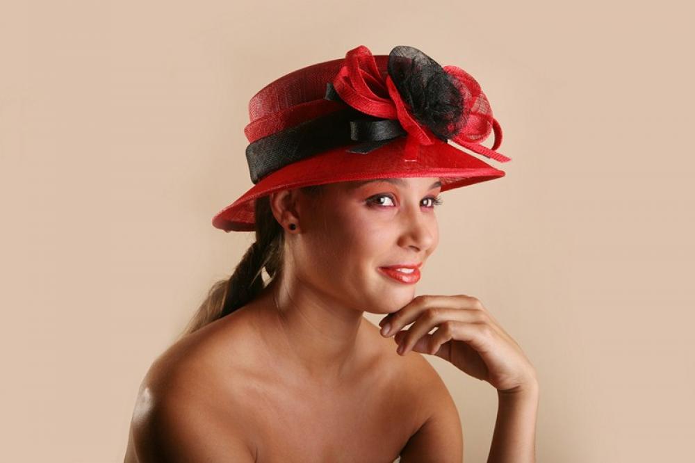 Chapeaux