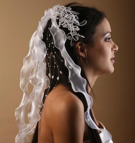 Headband à rubans et perles 2 pour la mariée